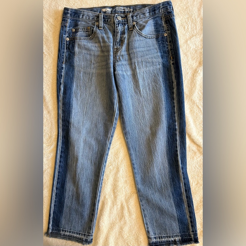 Women's Blue Cropped Jeans